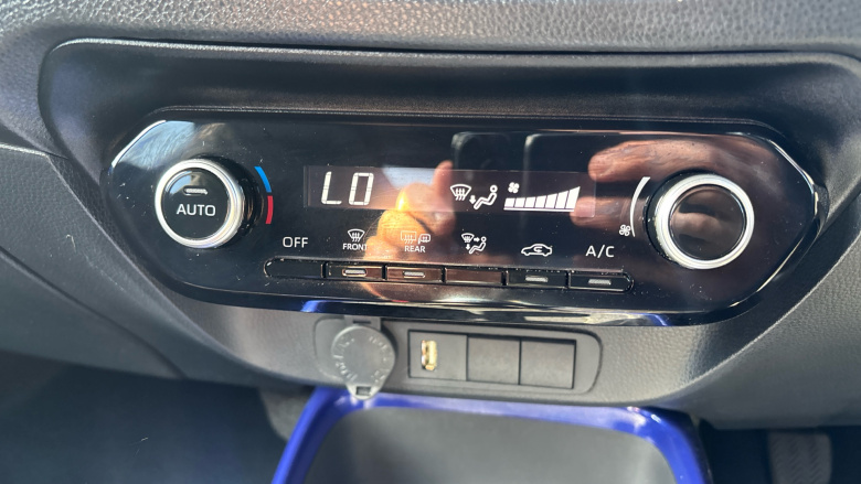 Toyota Aygo X 1.0 VVT-i Edge 5dr Petrol Hatchback